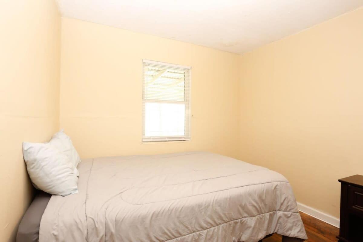 Cozy Retreat For Your Upcoming Trip Knoxville Bagian luar foto