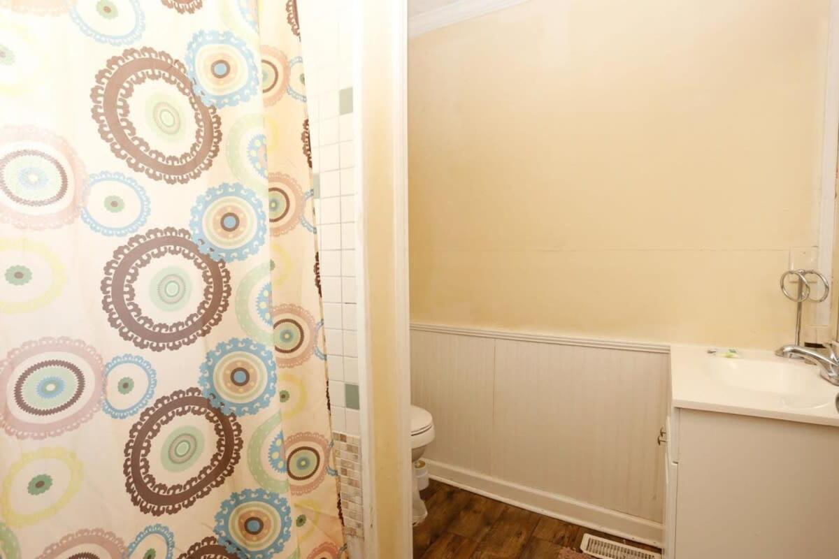 Cozy Retreat For Your Upcoming Trip Knoxville Bagian luar foto